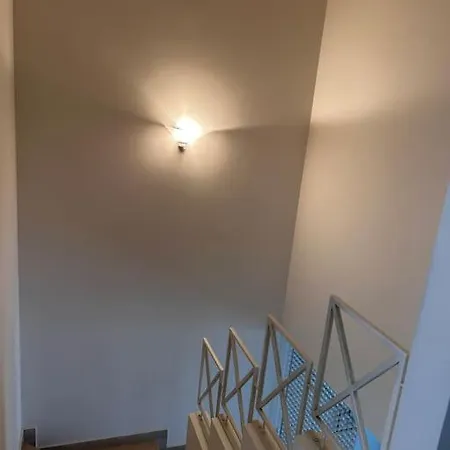 Near Town Centre And - Le Colombe Apartment Bardolino